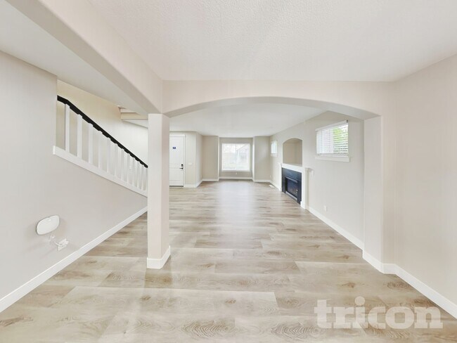 Foto del edificio - 14657 SE Natalya St