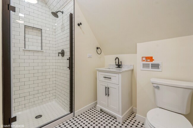 Foto del edificio - 3821 N Whipple St