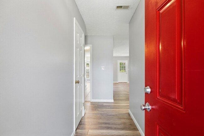 Foto del edificio - 5441 Archer Rd