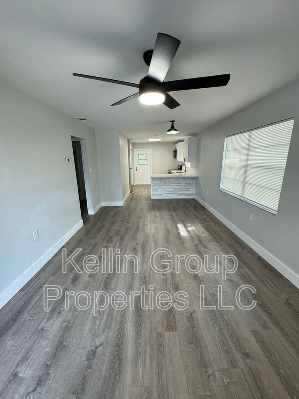 Building Photo - 856 Shirley Ann Trail