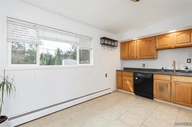 Foto del edificio - 108 Jenell Dr