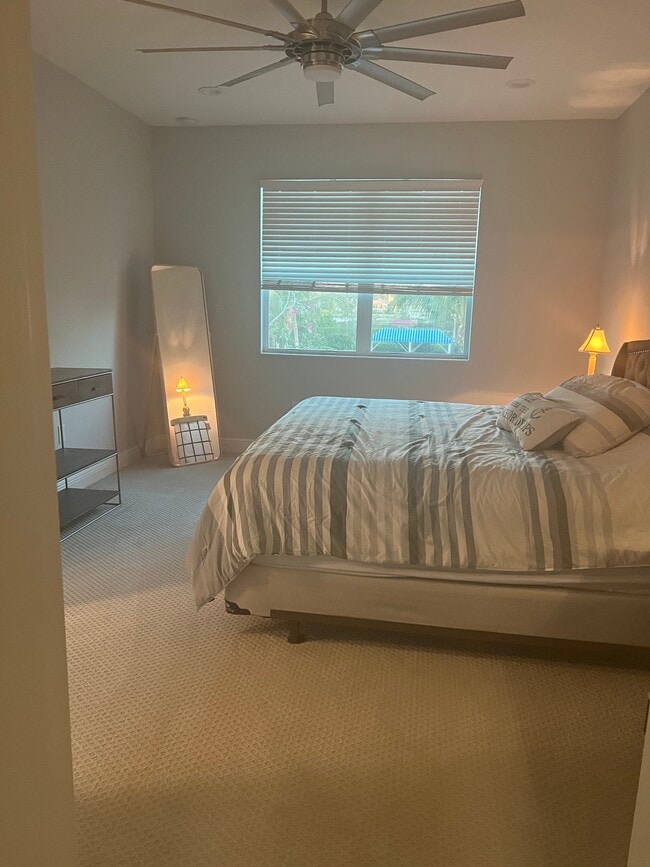 Master Bedroom - 2318 Sawyers Hill Rd