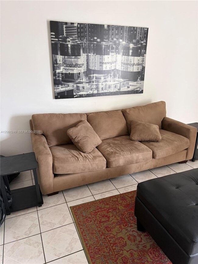 Foto del edificio - 1780 79th Street Causeway