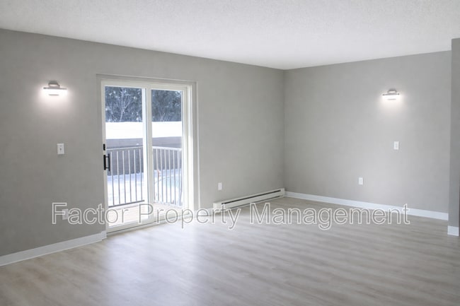 Foto del edificio - 418 Allan Ave