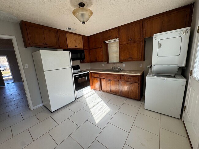 Foto del edificio - 5414 Free Ferry Rd