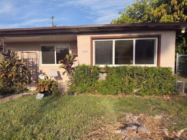 Building Photo - 11102 NW 11th Ave