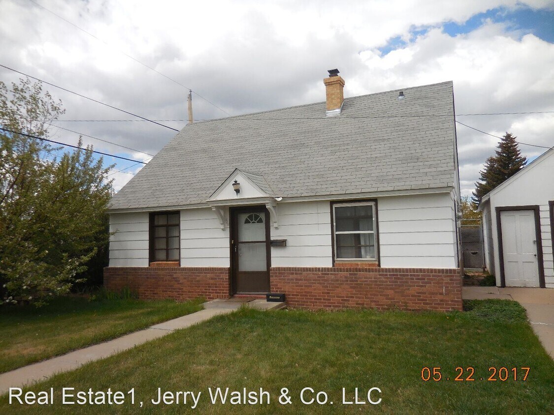866 N 12th St, Laramie, WY 82072 House Rental in Laramie, WY