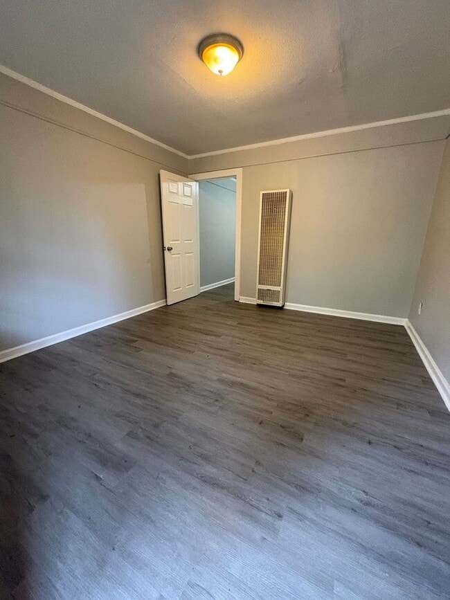 Foto del edificio - Charming 1 Bed / 1 Bath Duplex in Memphis – Convenient & Affordable Living