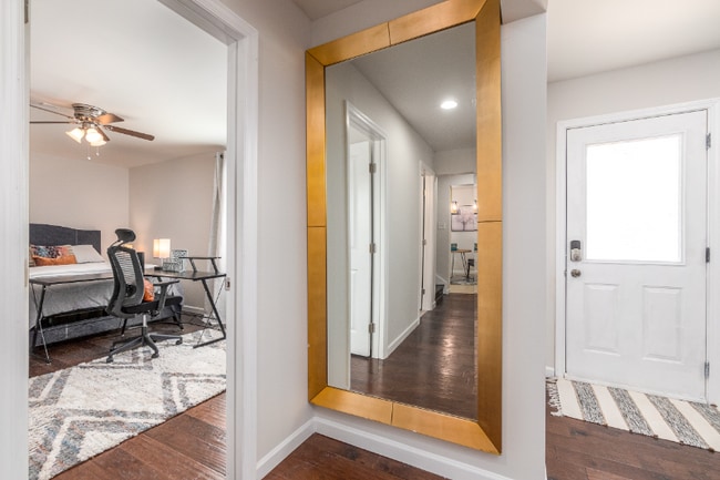 Foto del edificio - 2318 Centenary Way Ct