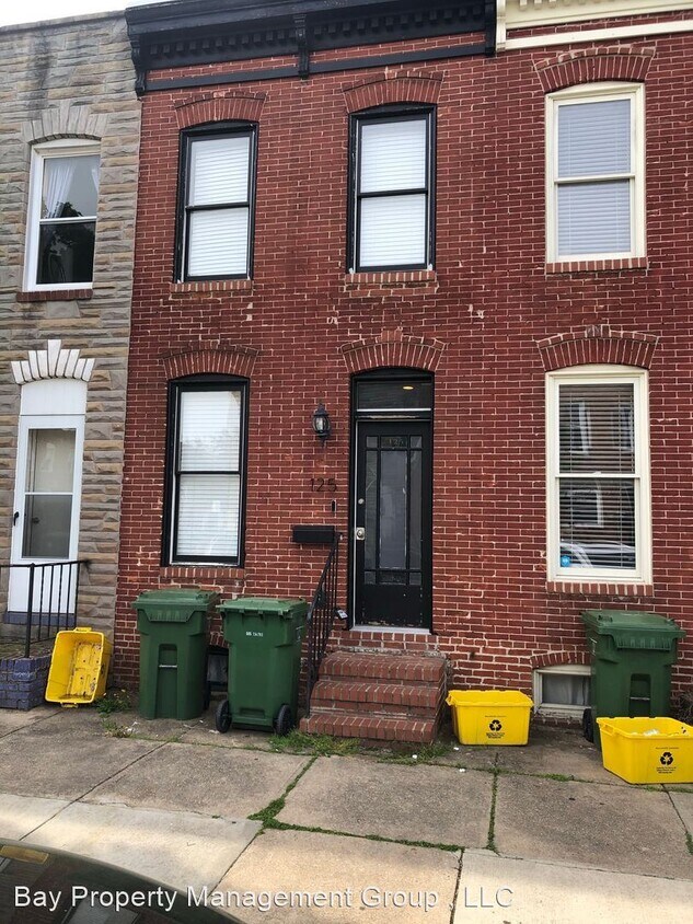 Primary Photo - 2 br, 3.5 bath House - 125 W Randall St