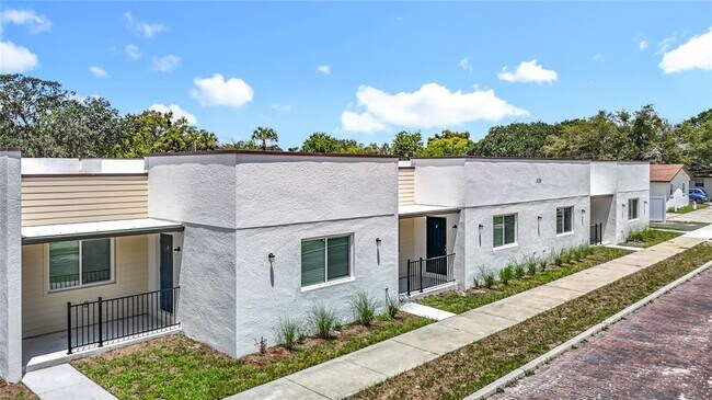 Foto del edificio - 326 S Grosse Ave