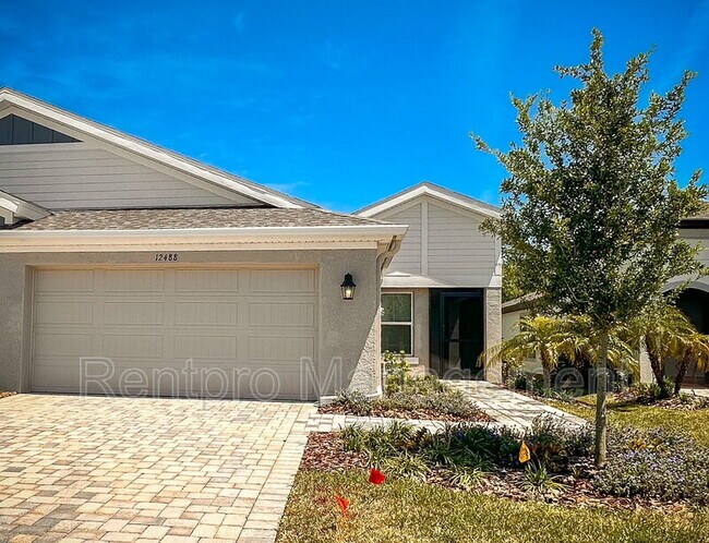 Building Photo - 12488 Oak Hill Way