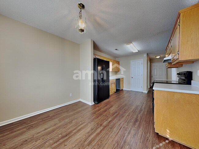 Foto del edificio - 2306 Sir Edward Ln