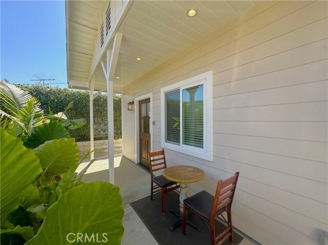 Building Photo - 20832 Henrietta St