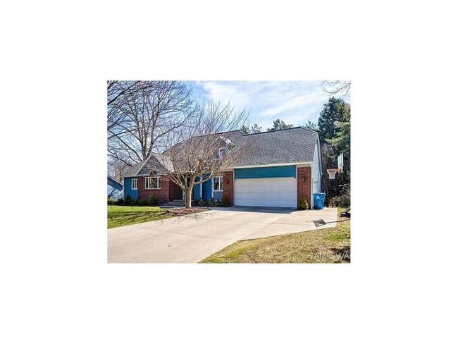 Front of Home - 17756 Brucker St