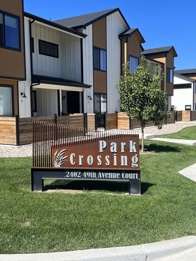 Entrada principal - 2402 49th Avenue Ct