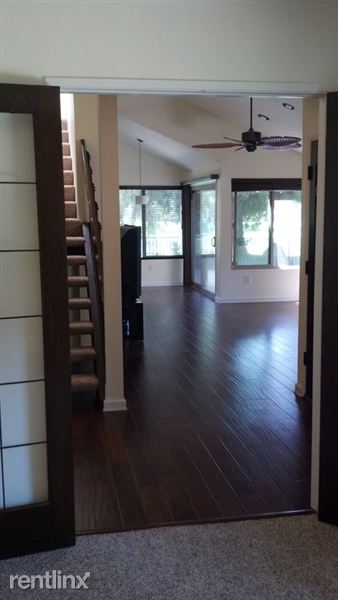 Fotografía del edificio - 4167 Pinewood Lake Dr