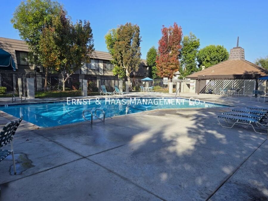 Photo - 17611 Regency Cir.-#07