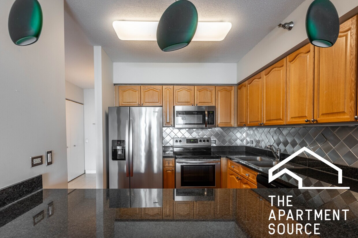 Foto principal - 512 N McClurg Ct