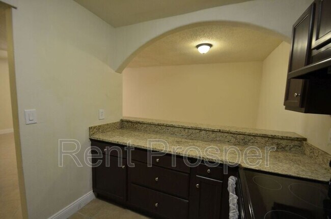 Foto del edificio - 7614 Forest City Rd