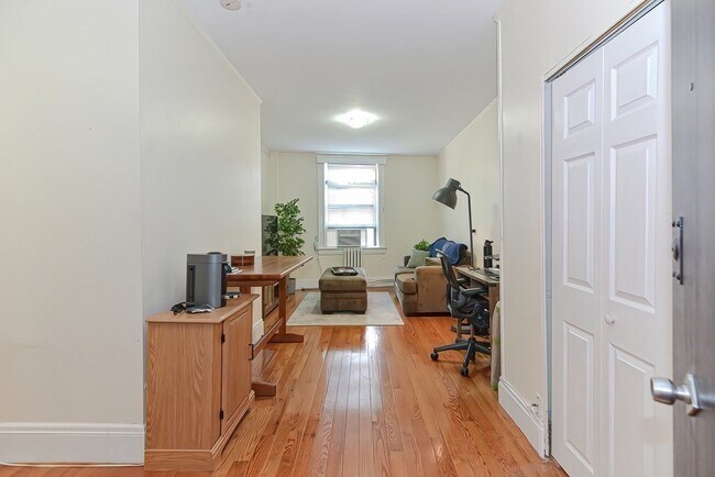Foto del edificio - 21 Beacon St