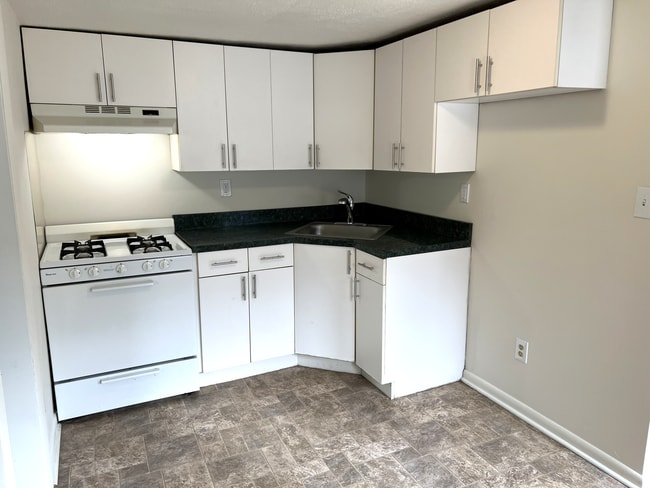 Building Photo - 25 New Egypt Cookstown Rd