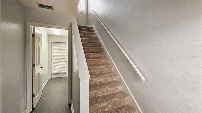 Foto del edificio - 608 S Matanzas Ave