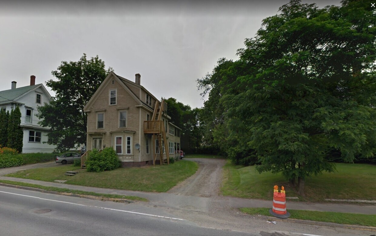 Primary Photo - 64 State St