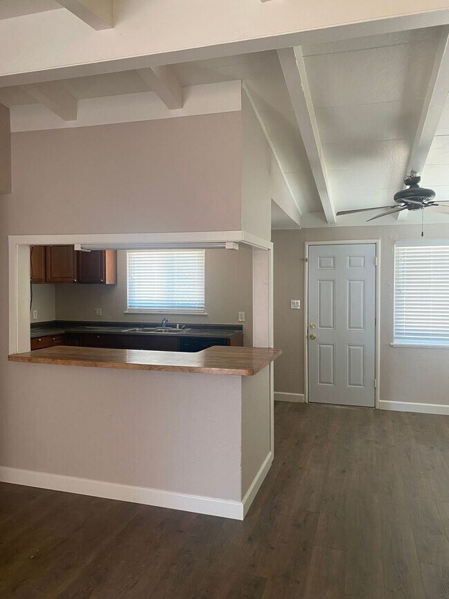 3 br, 2 bath House 106 Buckeye House Rental in Woodland, CA