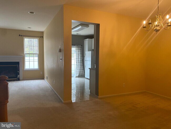 Building Photo - 107 Windsor Pond Rd