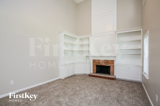 Foto del edificio - 1577 Pinebreeze Dr