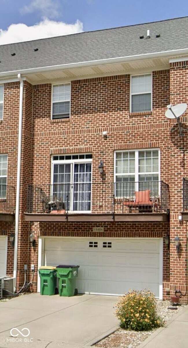 Foto del edificio - 15324 Mystic Rock Dr