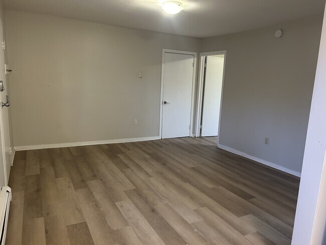 Photo du bâtiment - 3011 Oxford St