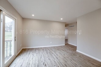 Building Photo - 1103 E Sea Ave