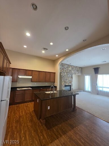 Building Photo - 8584 Eureka Heights Ct