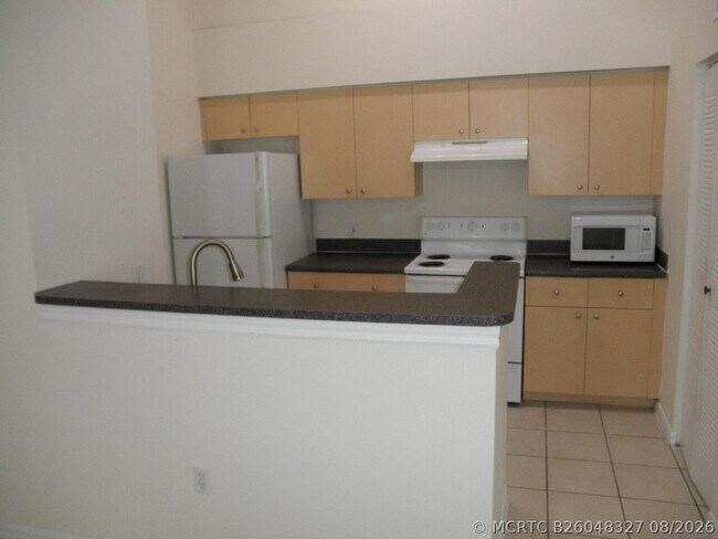 Foto del edificio - 4200 San Marino Blvd