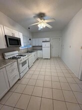 Building Photo - 3509 Kavanaugh Blvd