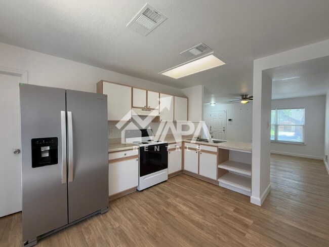 Foto del edificio - 10135 Ranger Canyon