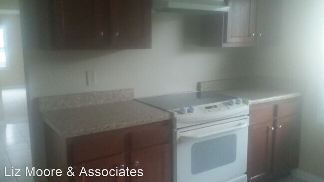 Building Photo - 4 br, 3 bath House - 3303 Candlewood Drive