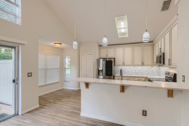 Building Photo - 3701 Pickwick Drive, Orlando, FL, 32817