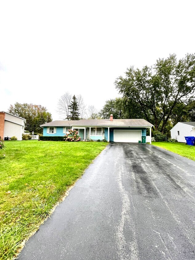Foto principal - 76 Marble Dr