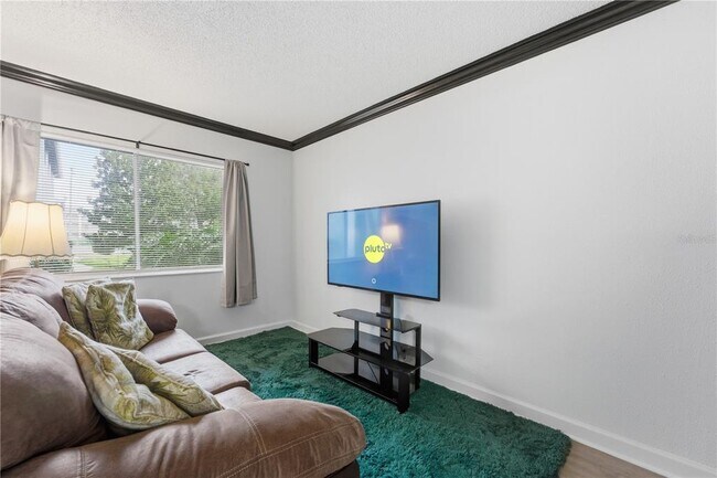 Foto del edificio - 139 Oyster Bay Cir