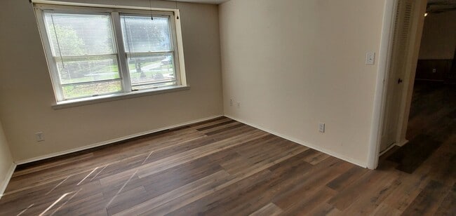 Building Photo - 7402 Brigmore Dr