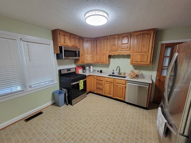 Foto del edificio - 3 Bedroom 2 Bathroom House