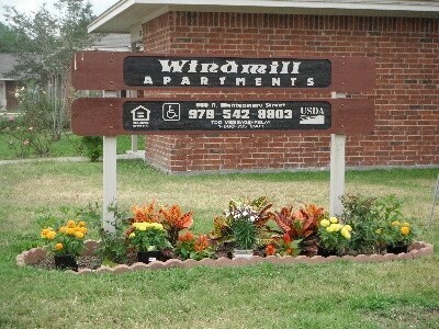Foto del edificio - 550 N Montgomery Ave