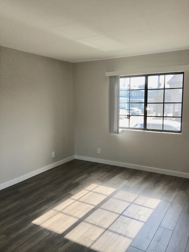 Foto del edificio - 507 E Cedar Ave