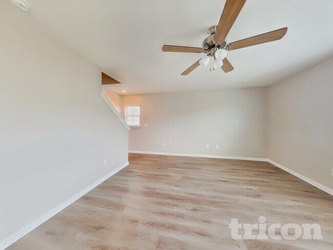 Building Photo - 6858 Keeneland Dr
