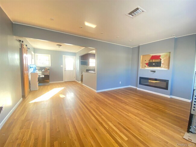 Foto del edificio - 62 Harold Ave