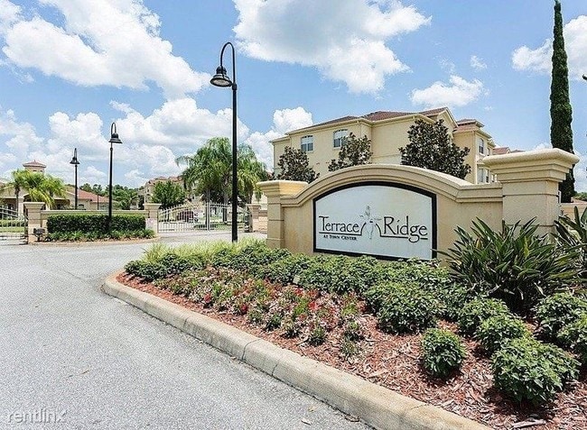 Building Photo - 4 br, 2 bath Condo - 505 Terrace Ridge Circle