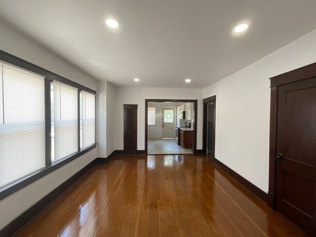 Building Photo - PRE-LEASING